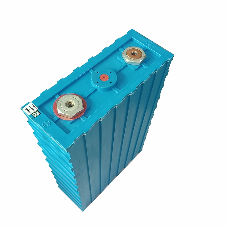 Rechargeable 3.2v200ah LiFePO4 Lithium iron phosphate battery for car